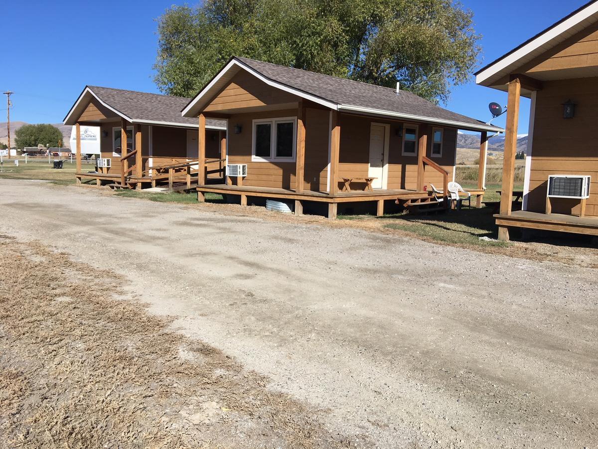 הוילה בוט Pioneer Mountain Cabins מראה חיצוני תמונה